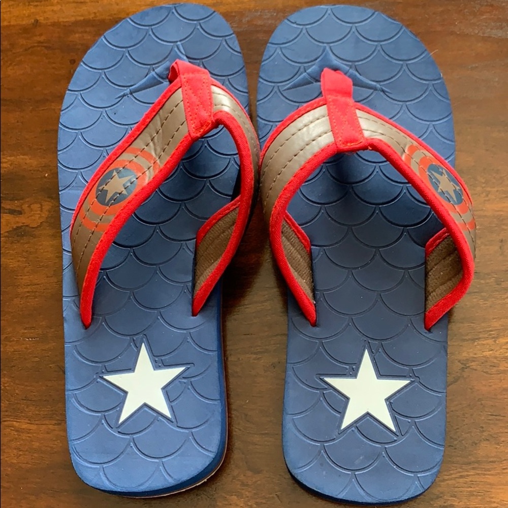 5/$25 🎉Disney’s Marvel Flip Flops
